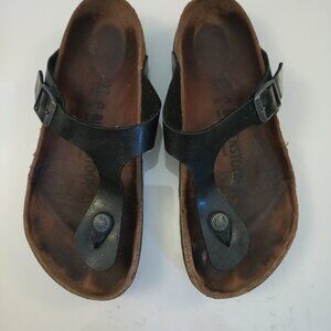 Birkenstock black gizeh sandal size 36